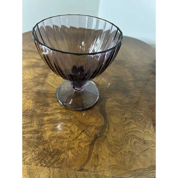 AMETHYST PEDESTAL SUNDAY CUP, Or Cute CANDY DISH - Picture 2 of 7
